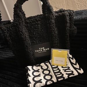 Marc Jacobs Textured Black Tote